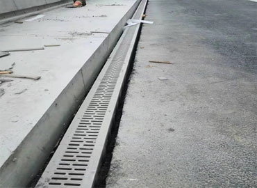 邊溝和排水溝的區別及明溝暗溝截水溝的定義